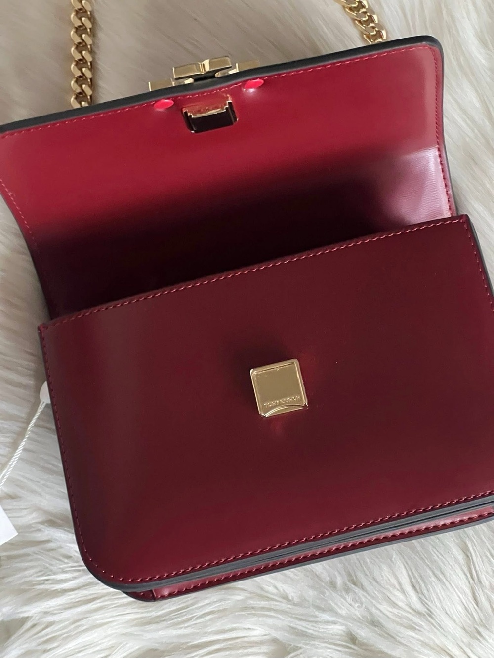 165386 - Tory Burch Eleanor Small Convertible Shoulder Bag - Picture 8 of 15